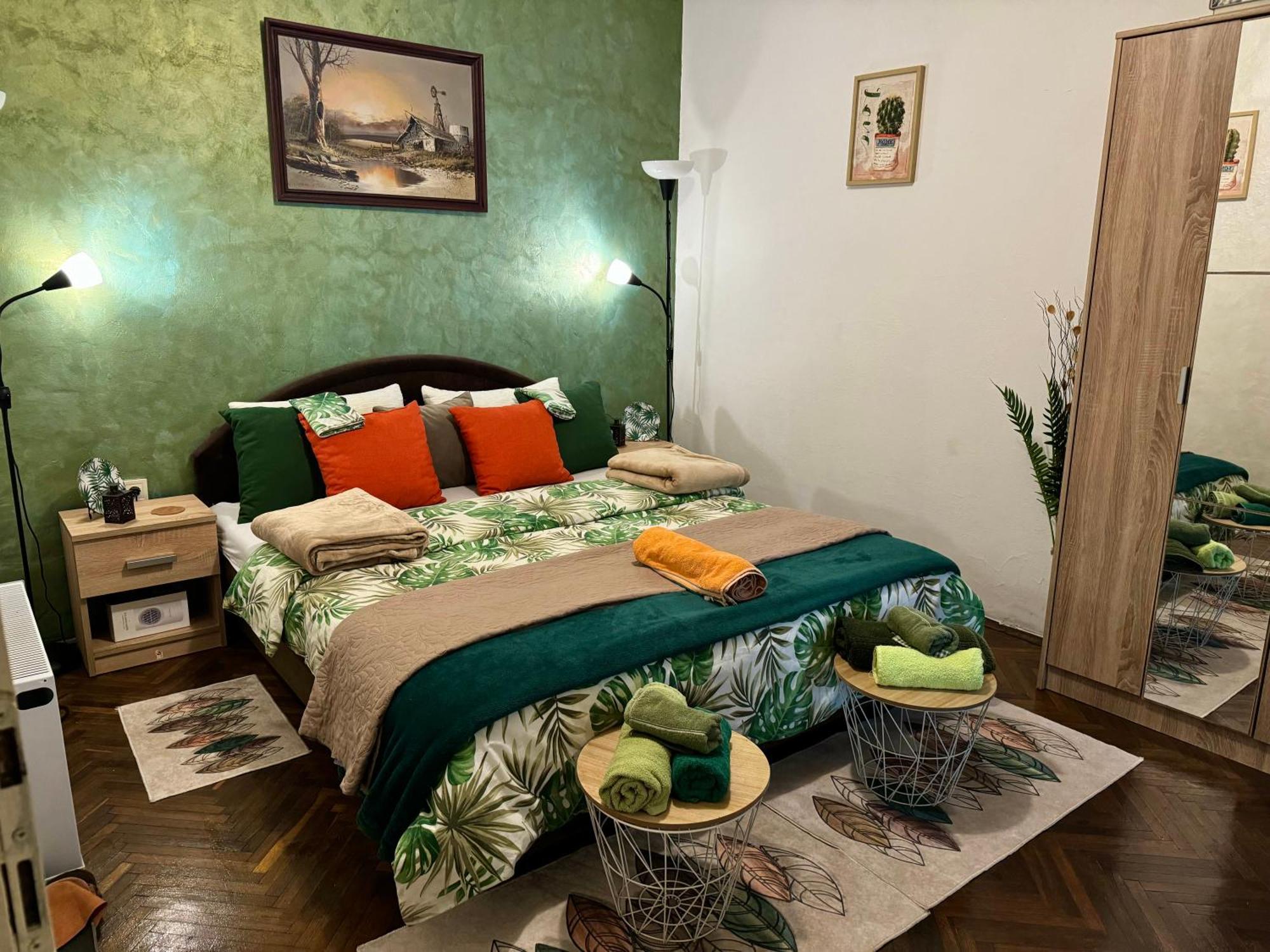 Aparthotel Maxim Kotor Exterior photo