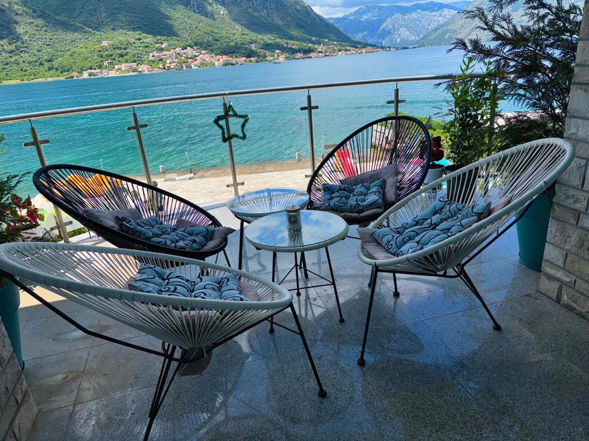 Aparthotel Maxim Kotor Exterior photo